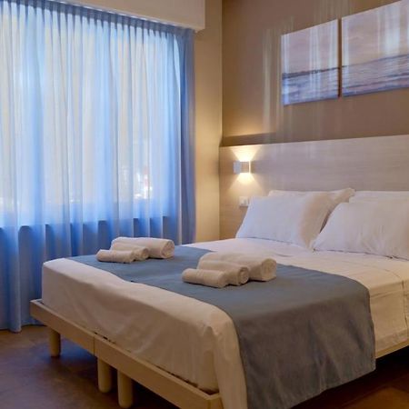 Pianomare Riviera Apartments And Rooms Imperia Εξωτερικό φωτογραφία
