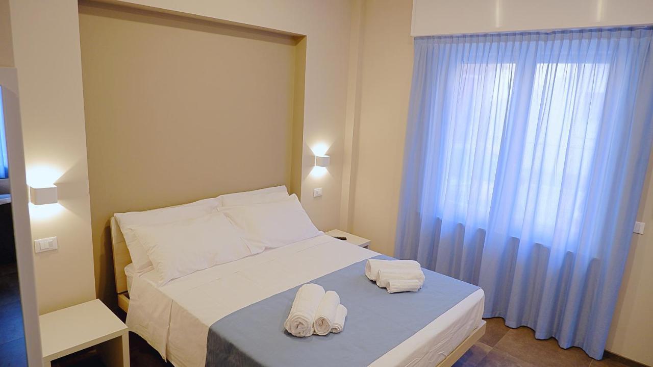 Pianomare Riviera Apartments And Rooms Imperia Εξωτερικό φωτογραφία