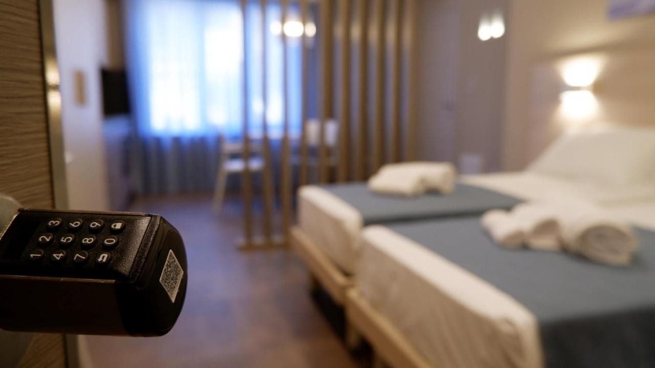 Pianomare Riviera Apartments And Rooms Imperia Εξωτερικό φωτογραφία