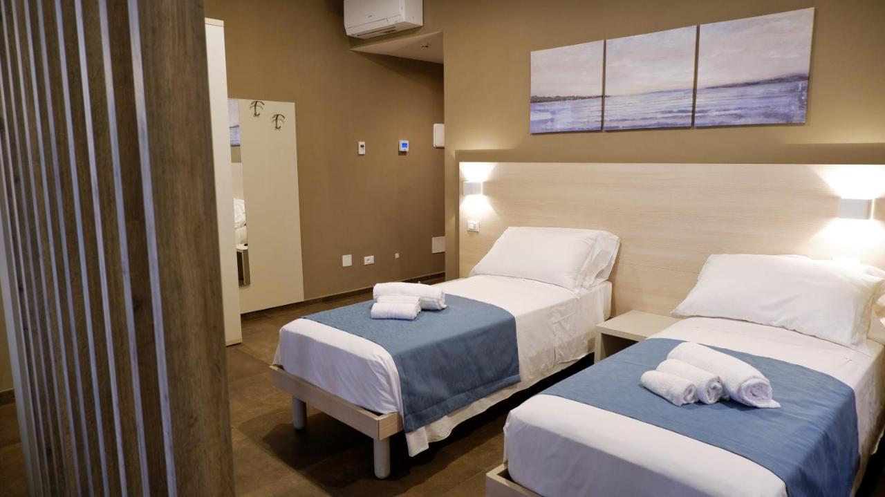 Pianomare Riviera Apartments And Rooms Imperia Εξωτερικό φωτογραφία