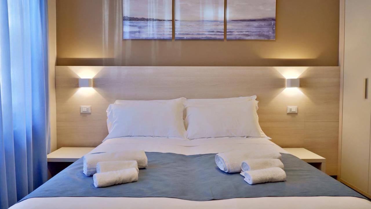 Pianomare Riviera Apartments And Rooms Imperia Εξωτερικό φωτογραφία