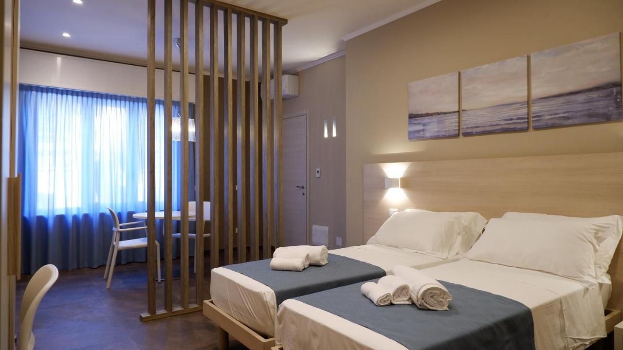 Pianomare Riviera Apartments And Rooms Imperia Εξωτερικό φωτογραφία