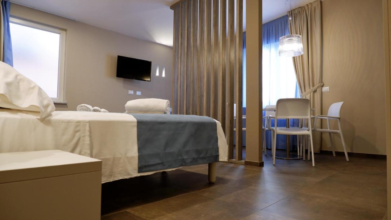Pianomare Riviera Apartments And Rooms Imperia Εξωτερικό φωτογραφία