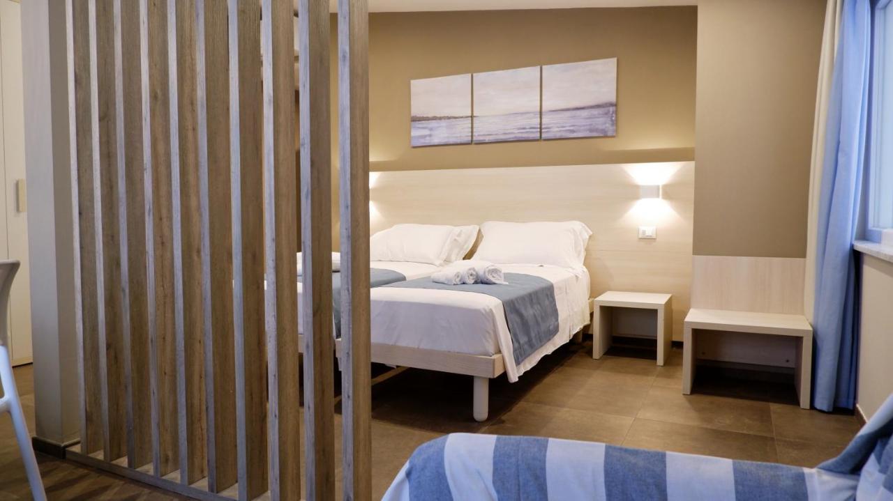 Pianomare Riviera Apartments And Rooms Imperia Εξωτερικό φωτογραφία
