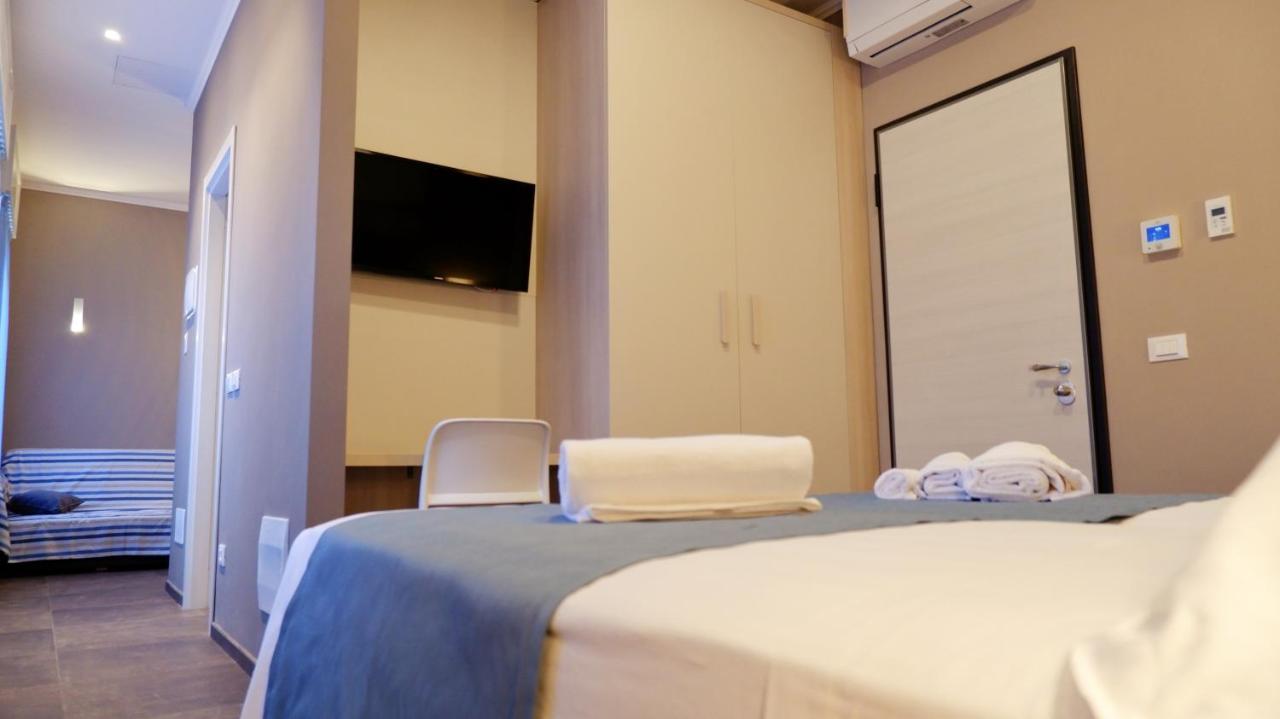Pianomare Riviera Apartments And Rooms Imperia Εξωτερικό φωτογραφία