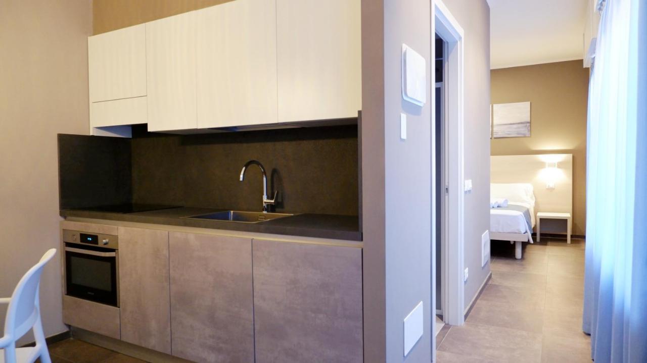 Pianomare Riviera Apartments And Rooms Imperia Εξωτερικό φωτογραφία