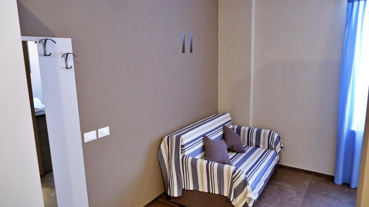 Pianomare Riviera Apartments And Rooms Imperia Εξωτερικό φωτογραφία