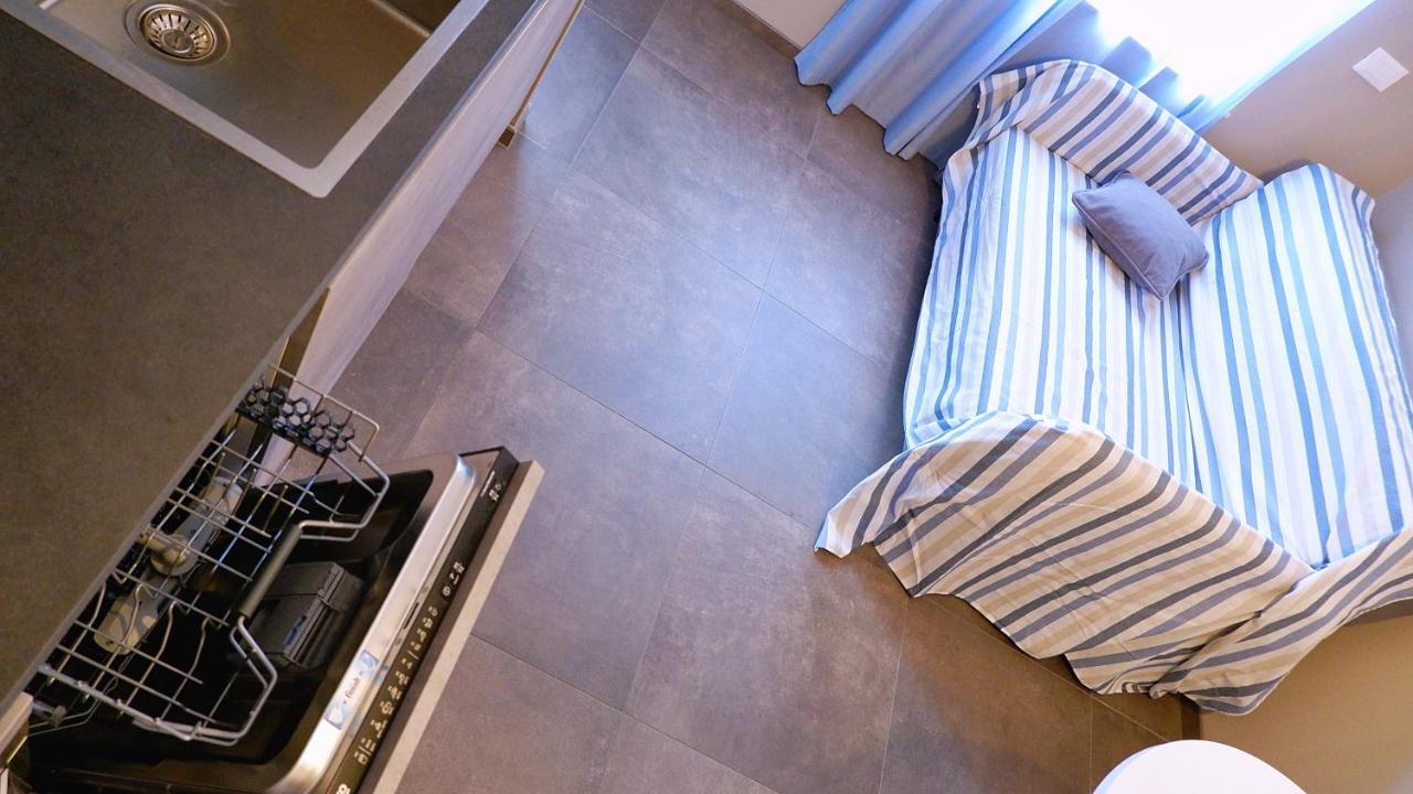Pianomare Riviera Apartments And Rooms Imperia Εξωτερικό φωτογραφία